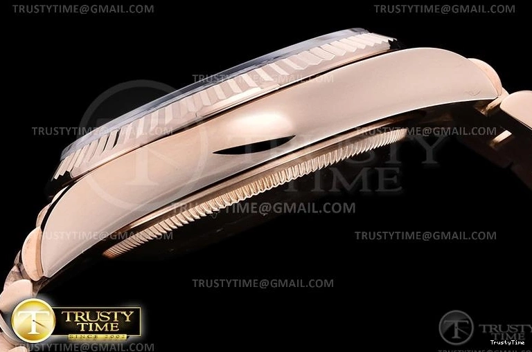 0105 Attractive RDD0219K – DayDate 36mm 699